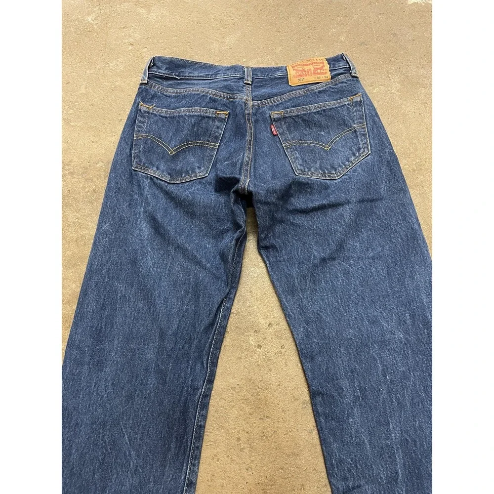 Levis 501 Jeans Mens 33x34‎ Medium Wash Blue Straight Leg Button Fly Waterless